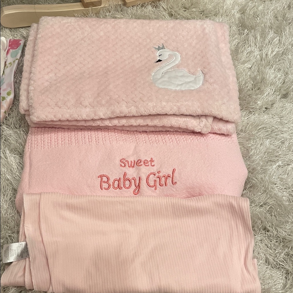 Little Me Pink Baby Blanket Set